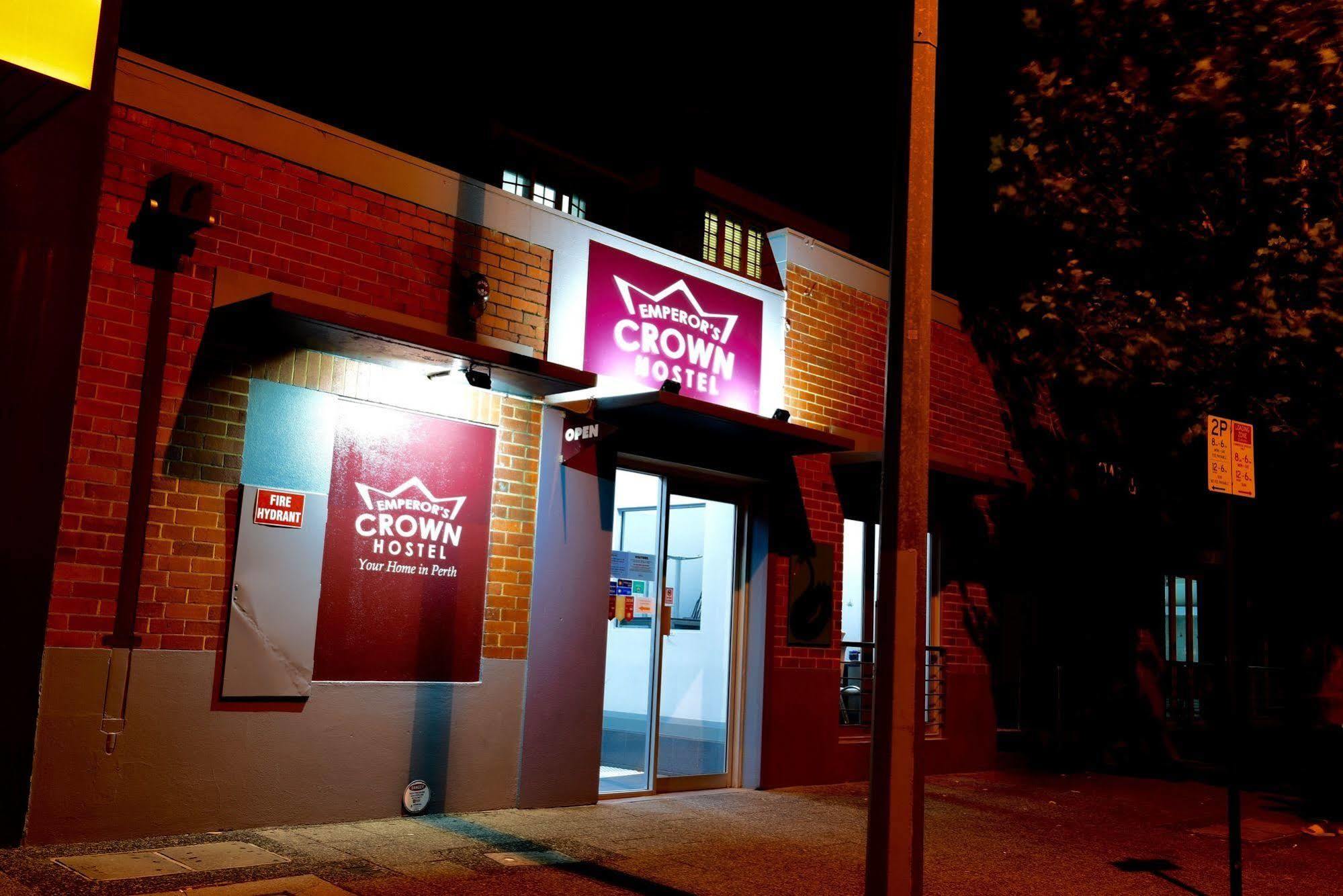 The Emperors Crown Hostel Perth Buitenkant foto